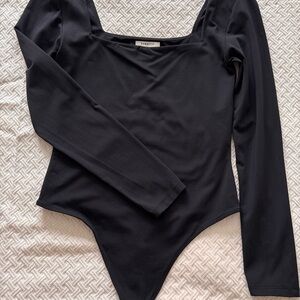 NWOT Aritzia Black Long Sleeve Women bodysuit